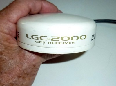 Lowrance LGC-2000 GPS Marine Receiver /Antenna Puck With 5 Pin Connector