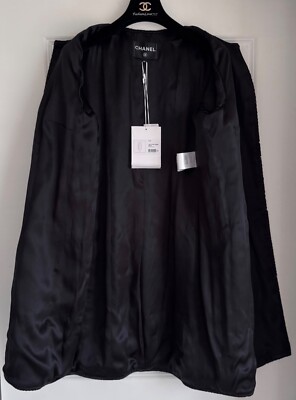 NWT 23A CHANEL BLACK WHITE TWEED CC BUTTONS RUNWAY COAT 44 | eBay
