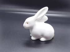 Small 7.5 cm Hollohaza Hungarian Porcelain White Rabbit Figure. 