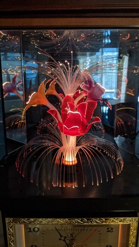 *RARE* YIRNG SHEHNG CLOCK FIBER OPTIC LIGHT UP FLOWER DECOR - 第 7/12 張圖片