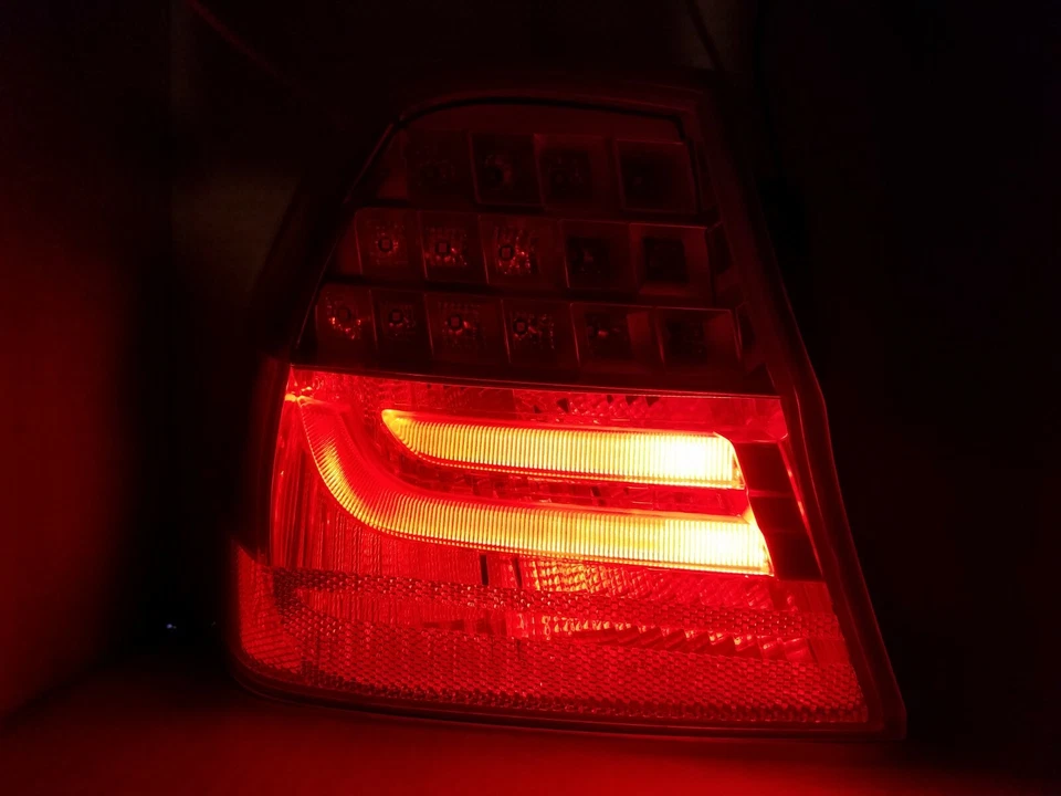 BMW 328i 335D 335i M3 xDRIVE 2009 2010 2011 CONDUCTOR LUZ TRASERA LED IZQUIERDA LÁMPARA OEM Foto 2 de 4