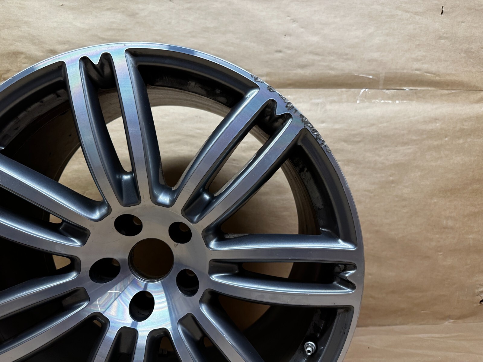 20" Maserati Ghibli Quattroporte rear wheel rim 10.5Jx20H2 ET45 OEM 670016860