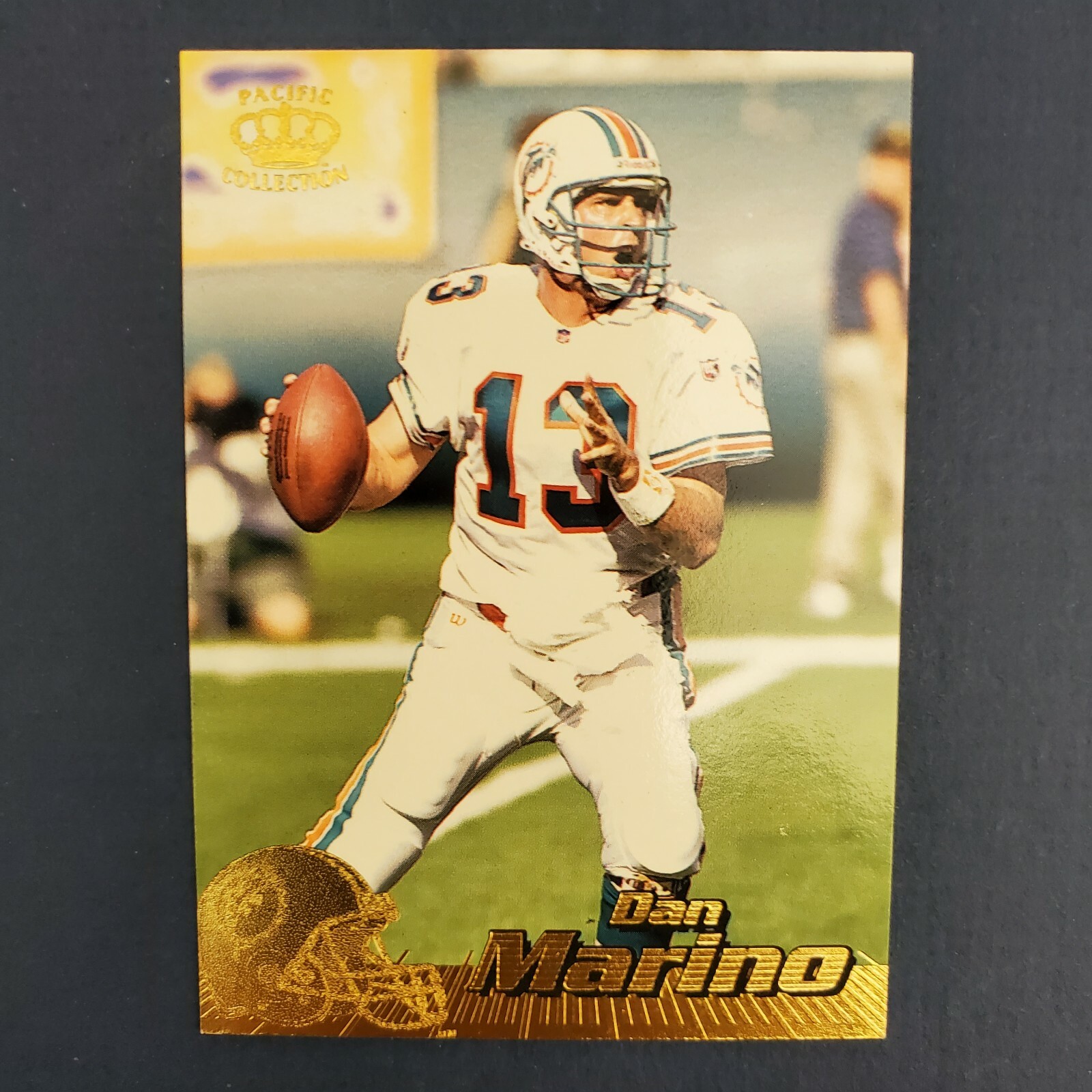 DAN MARINO - 1996 PACIFIC FOOTBALL CARD #233 PACK FRESH LOOK!! | eBay