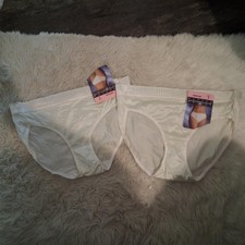 Sears vintage Lauren Brooke nwt panties Hipster 5 USA cream Patina Nylon 2 pair