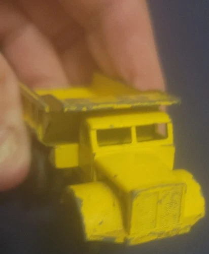 Vintage MATCHBOX 1964 LESNEY Yellow 6C-2 Euclid Quarry Truck