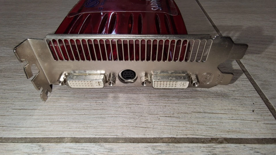 SCHEDA VIDEO AMD ATI SAPPHIRE RADEON HD 3870 512MB GDDR4 PCI-E 256BIT DVI - Immagine 2 di 4