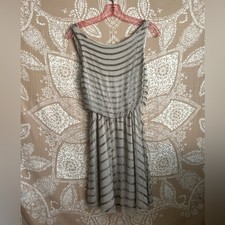 Alice + Olivia Gisel Beaded Dress