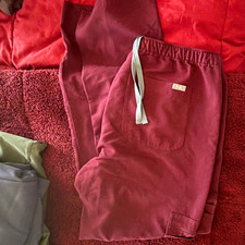 FIGS men  s maroon Solid Scrub Pants Size M Drawstring Waist Polyester