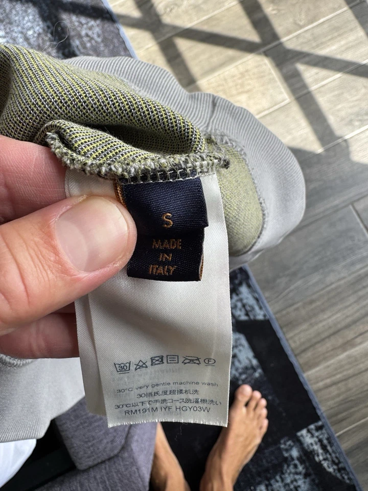 Pullover Louis Vuitton Talla Pequeña Unisex Gris Foto 3 de 4