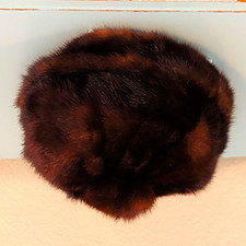 Saks Fifth Avenue Women's Brown Fur Vintage Hat, Size 7 8, Monogrammed "J S"