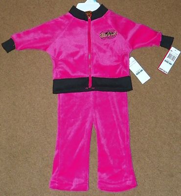fuchsia and red outfit