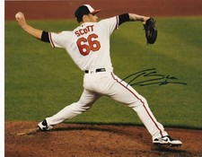 TANNER SCOTT  BALTIMORE ORIOLES  ACTION SIGNED 8x10