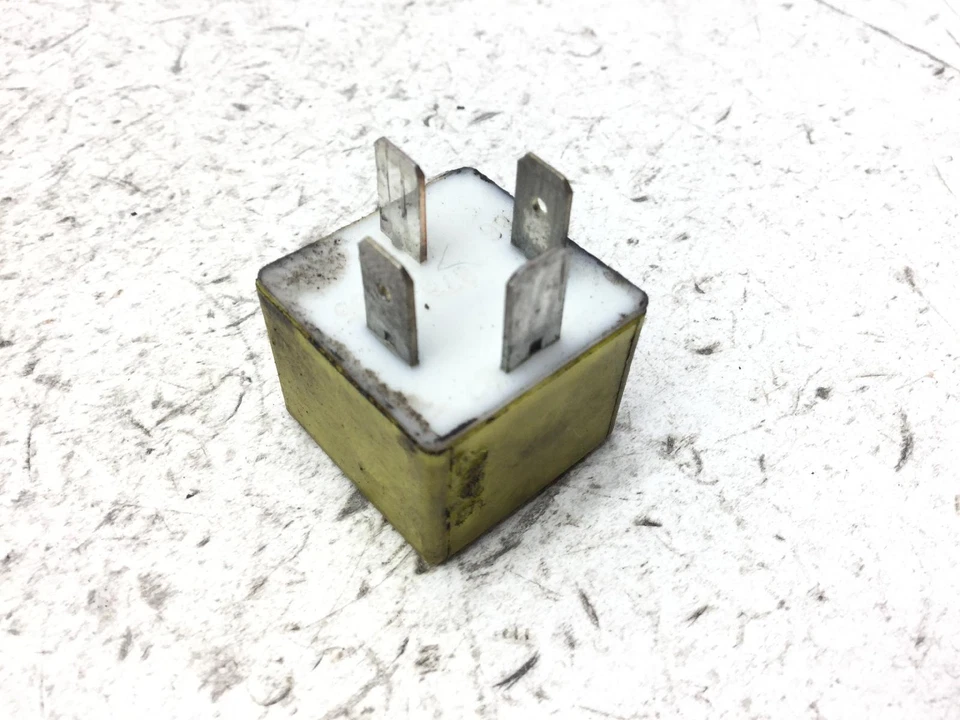 Zündrelais Gelb Peugeot Vivacity 2T 50 2007 VGAS1CADA00364966 - Bild 4 von 4