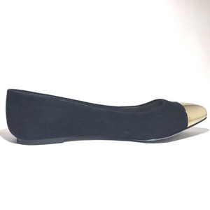 carvela lovlier courts