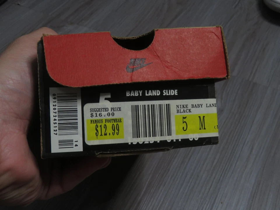 Vintage 1997 Anos 90 Nike Baby Land Slide com Caixa Usado Raro! Sandália tamanho 5 - Imagem 4 de 4