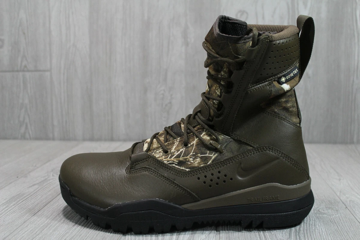 Nike SFB Field 2 8\