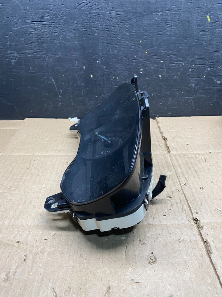 2017 Ford Fusion Speedometer Gauge Cluster L5385 PS - Image 3 of 4