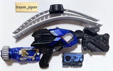 Kamen Rider Zero One DX Ames Shot Riser & DX Rampage Gatling Prog Set BANDAI