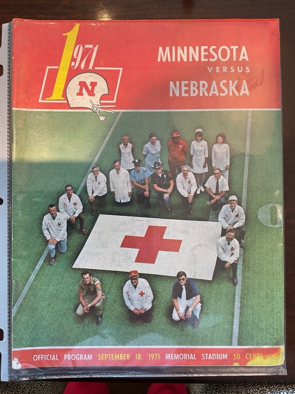 Official Nebraska Football Program Vs Minnesota September 18, 1971