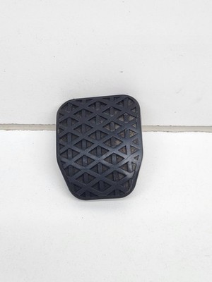 GENUINE BMW E30 E39 E12 E28 E34 E24 E31 E32 E38 Z3  BRAKE PEDAL RUBBER PAD OEM