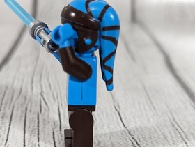 Authentic Lego Star Wars Aayla Secura 75182 Minifigure Clone Wars sw0833