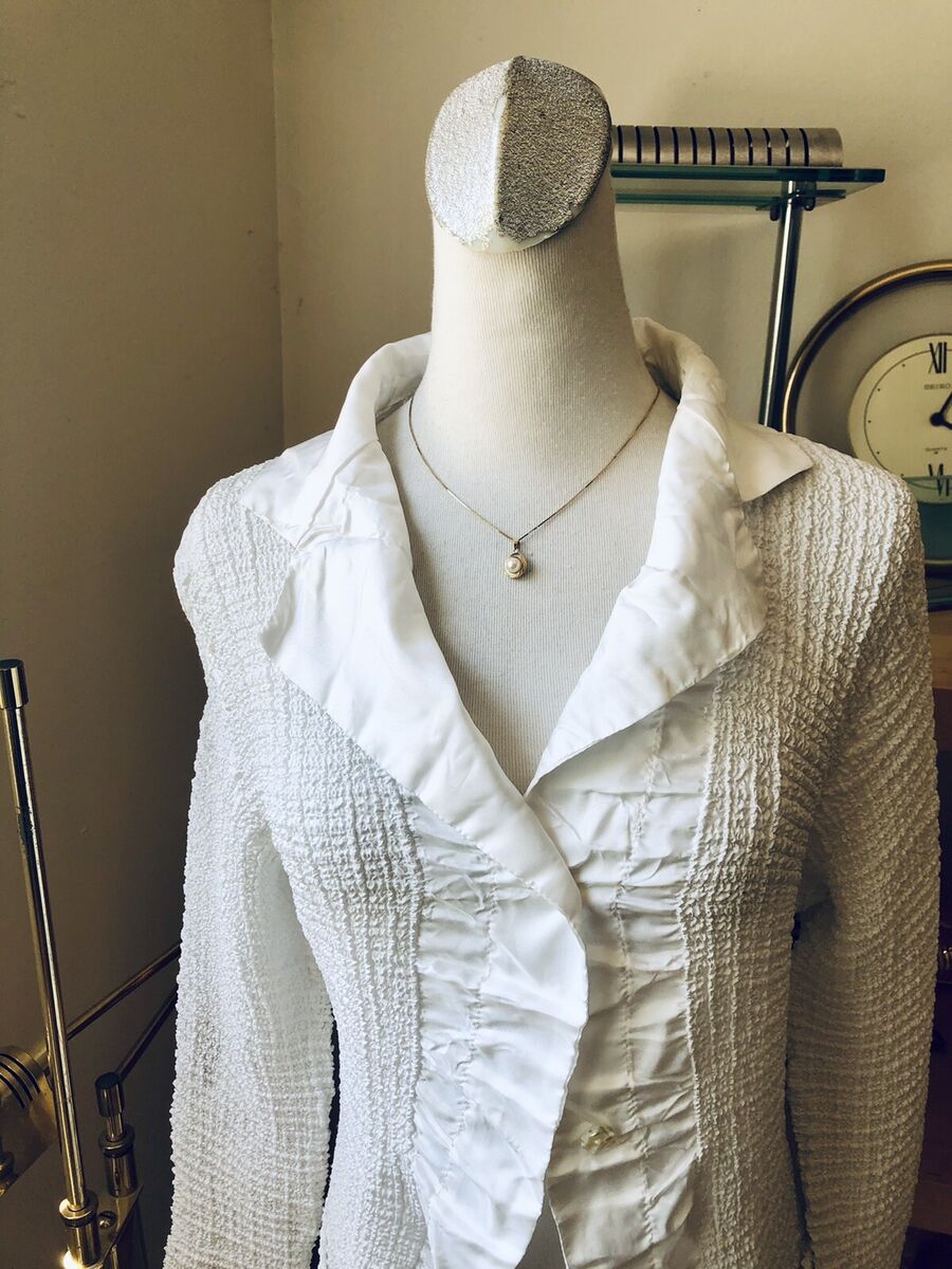 YOSHIKI HISHINUMA Made in Japan White Shrink Pleated 6 YOSHIKI HISHINUMA Made in Japan White Shrink Pleated 6
