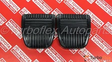 Toyota Clutch Brake Pedal Pad Set of 2 Genuine OEM     31321-14020
