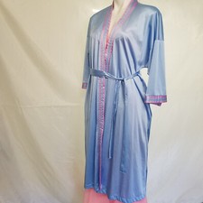 Vintage Vanity Fair Blue/Purple Nylon Satin Dressing Robe Smoking Lounge Jacket
