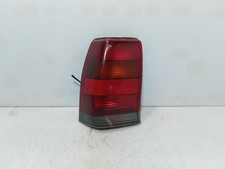 1223246 RÜCKLEUCHTE AUßEN LINKS / 395199 / 395187 / 2490327 FÜR OPEL OMEGA A V8
