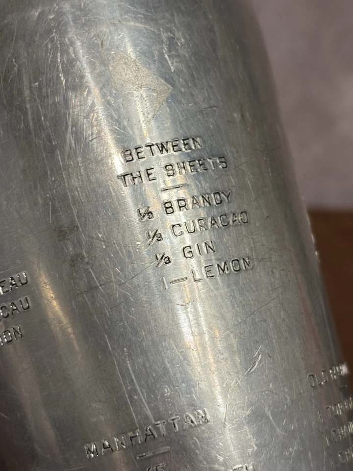 "Coctelera vintage de martini/cóctel 11"" grabada para bebidas 3 piezas aluminio años 30" Foto 4 de 4