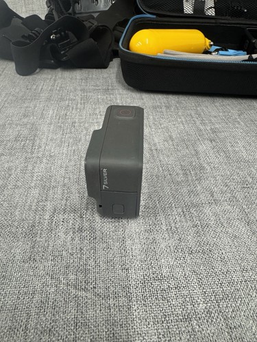 GoPro HERO7 Silver Digital Action Camera - Very Good Working Condition + Extras - Picture 4 of 5