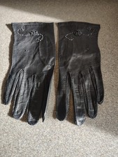 VTG Women's Black Leather Beaded Wrist Gloves 7.5 Measurements In Photos