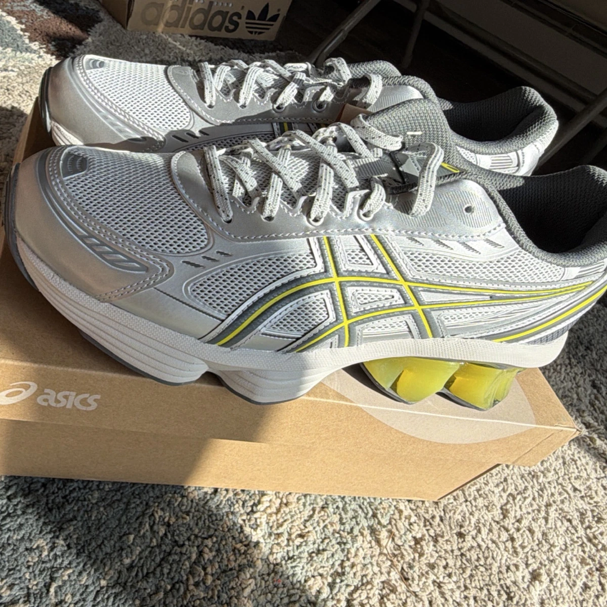 ASICS Gel Kinetic Fluent Glacier Grey Lime for Sale | Authenticity