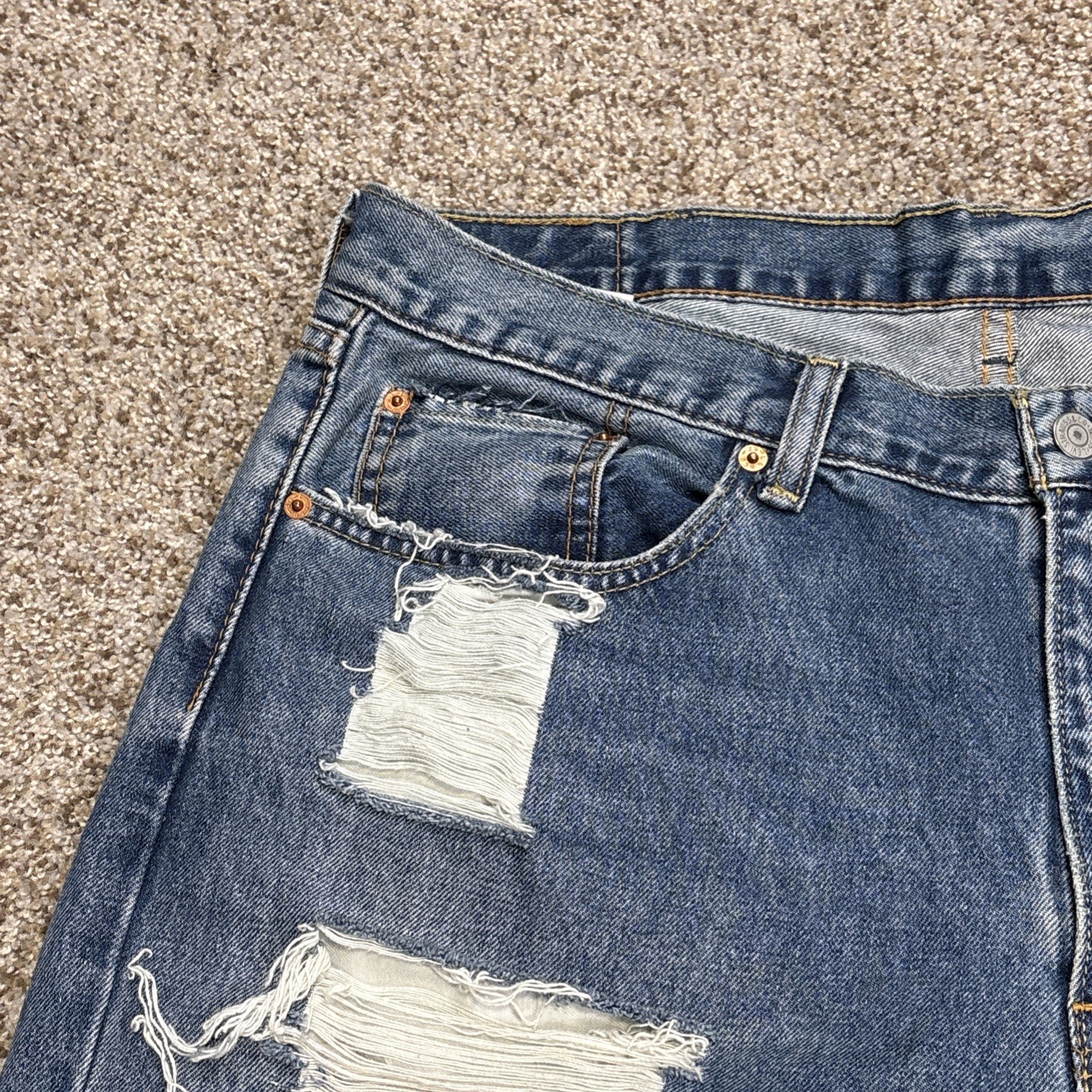 Levi's 559 Mens Blank Tag 38x34 Straight Medium Wash Denim Destroyed (38x33.5) - View 3