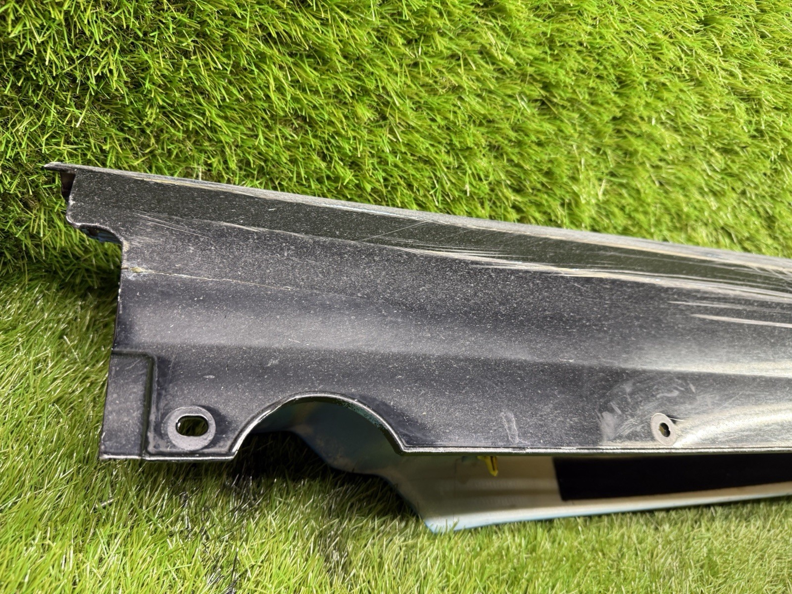 LAMBORGHINI HURACAN EVO ROCKER PANEL MOLDING LEFT DRIVER SIDE SKIRT OEM NOTE