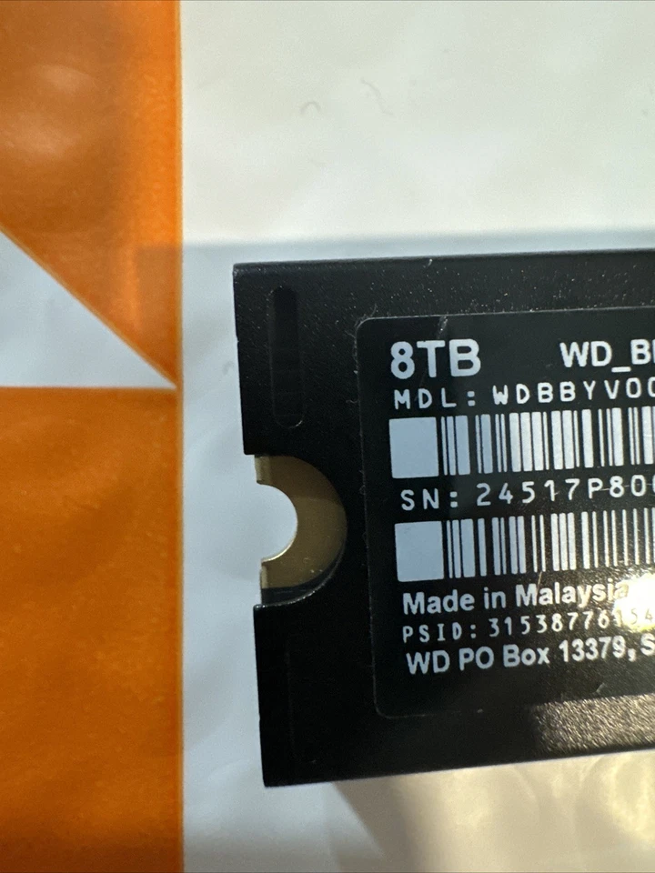 WD BLACK 8TB SN850P NVMe M.2 2280 SSD with heatsink WDBBYV0080BNC opened box - Image 2 of 3