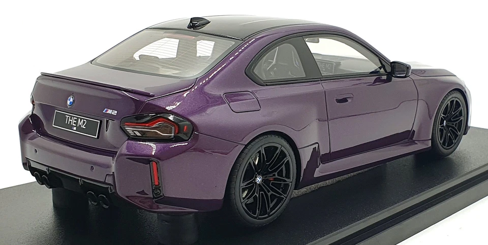 GT Spirit escala 1/18 GT946 - BMW M2 [G87] - Met. Púrpura Foto 2 de 4