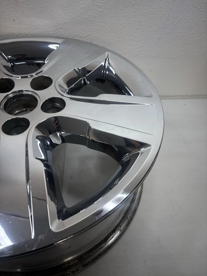 Chevrolet Equinox 2012-2015 Chrome Clad 18" Inch OEM Wheel Rim 9598556 - Image 4 of 4