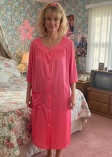 Vintage Coral Pink Robe Gown Set Button Front 2 Pc USA Pocket L Nylon