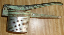 VTG Rustic Green Steel Potato Masher Ricer Food Press Farmhouse Decor 10.5"