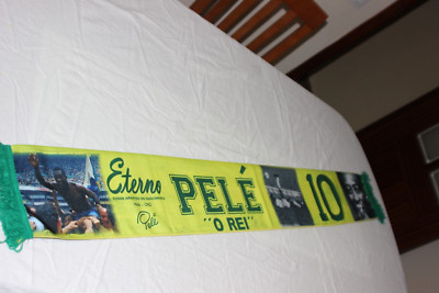Schal Fußball ''Doppel Gesicht '' Ewiger 10 Pele '' O Rei '' (La Legende) Auflage
