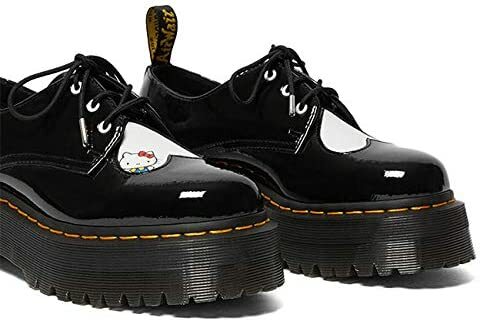 Hello kitty Dr.Martens heart oxford loafer 60th anniv Quad 3 Hello kitty Dr.Martens heart oxford loafer 60th anniv Quad 3
