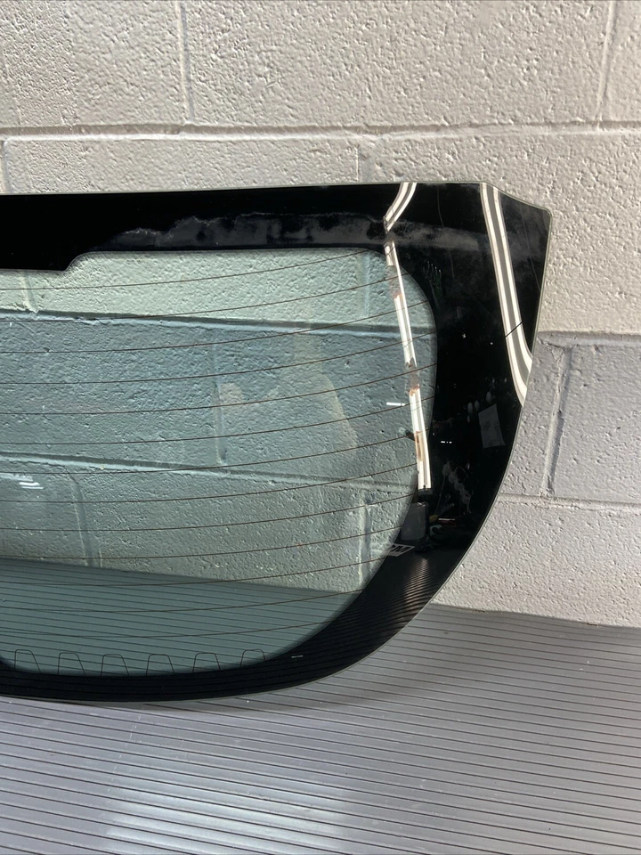 2012-2018 Ford Focus Rear Windshield Window Glass OEM Assembly Foto 3 de 4