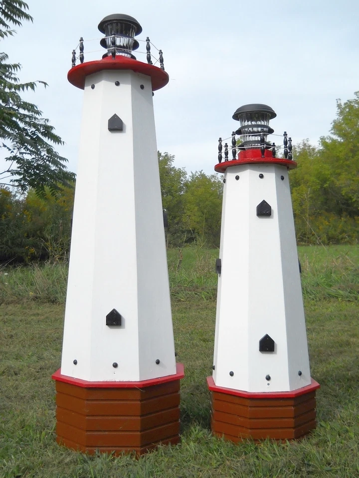 Well pump cover wooden lighthouse with solar light - 4 ft tall - red accents - Image 4 of 4