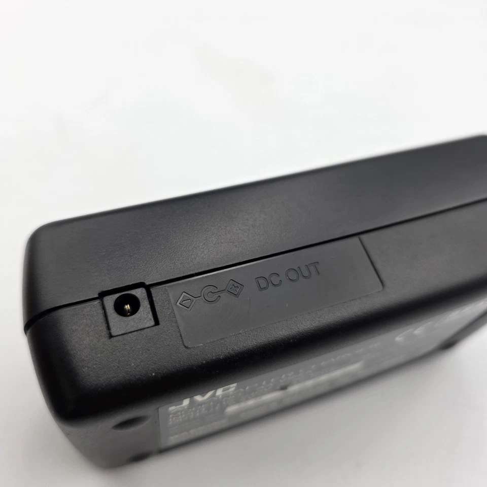 JVC AA-V16-EK Camcorder 8.5v 1.3A AC/DC 240V Mains Charger Tested & Working - Image 4 of 4