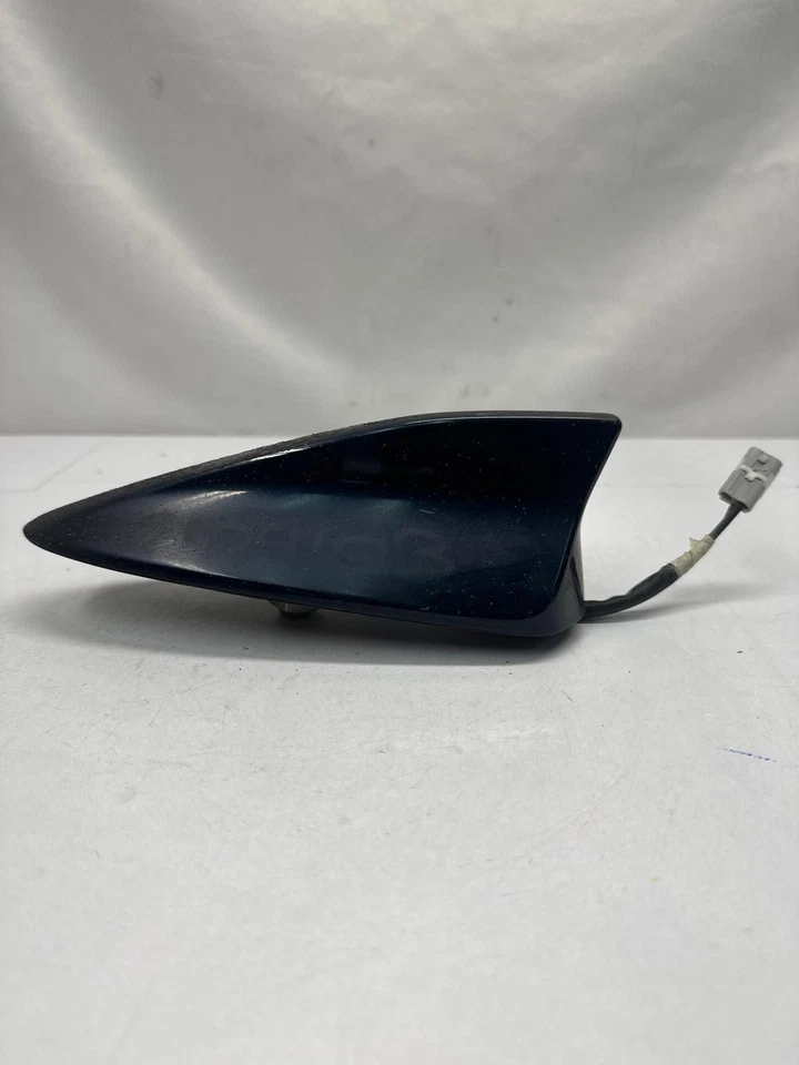 Mazda CX-5 radio antenna fm 2016 roof shark fin OEM GLJ166DY0A blue/beige 42M - Image 2 of 4