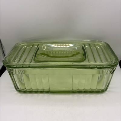 Vintage Green Uranium Glass Rectangular Ribbed Refrigerator Dish with Lid 8 1/4''