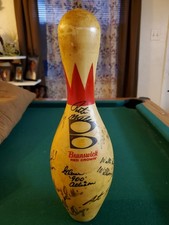 PETE WEBER  Plus 18 All TIME BOWLING GREATS Signed Vintage Brunswick ABC Pin