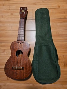Beautiful Vintage B. & J. NY Mele Ukulele 