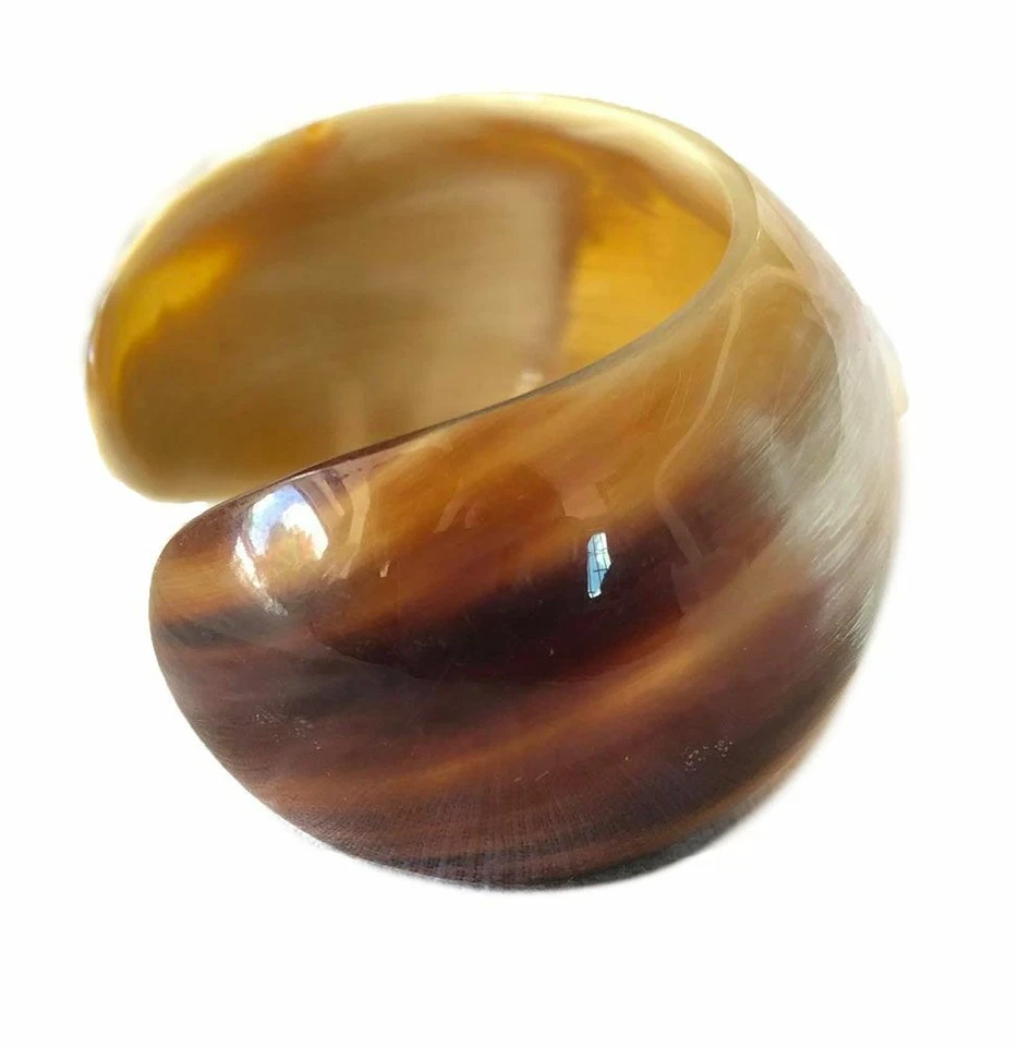 Brazalete de cuerno de vaca con textura nuevo artesanal hecho a mano Foto 4 de 4